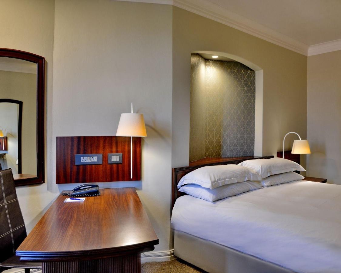 Anew Hotel Centurion Pretoria Exterior foto