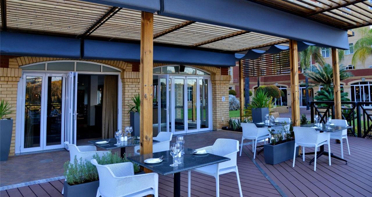 Anew Hotel Centurion Pretoria Exterior foto